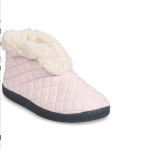 # GAAHUU Women Jersey Quilted Slipper Boot Pink Color- Size Large New!